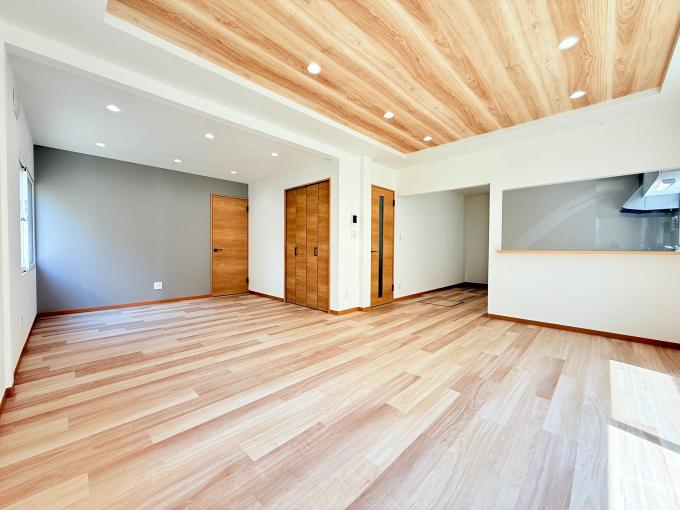 /uploadimg/realestate_tmb_68ef60fe72c37.jpg