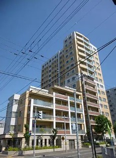 /uploadimg/realestate_tmb_68f1a72ec94a8.jpg