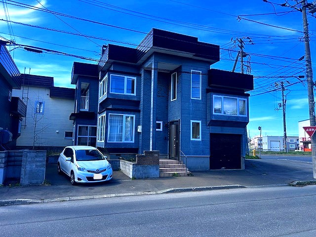 realestate_tmb_6a26a44a7a591.jpg