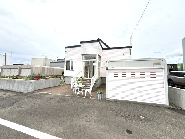 realestate_tmb_6a3f642b5dfd4.jpeg